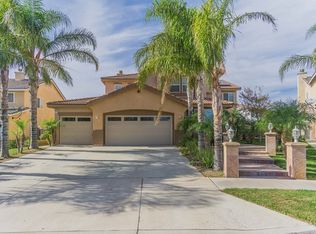 7518 Red Bluff Ln, Fontana, CA 92336