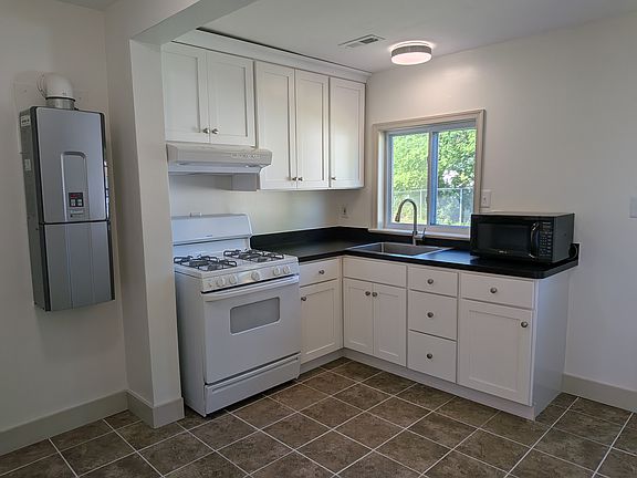 3rd image of 3477 E Bonner Dr