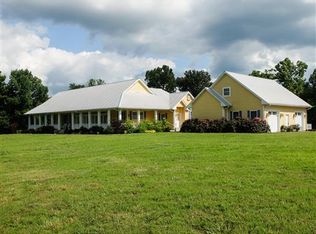 168 Gower Rd, Charlotte, TN 37036