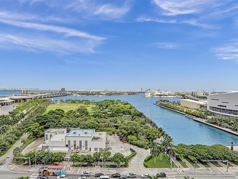 900 Biscayne Blvd #2901 — Photo 71