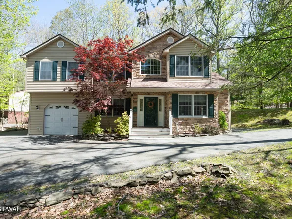 5 Pumphouse Rd, Lakeville, PA 18438