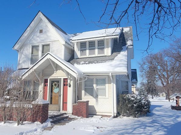 1202 13th St, Auburn, NE 68305