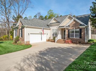 7668 Old Post Rd, Denver, NC 28037