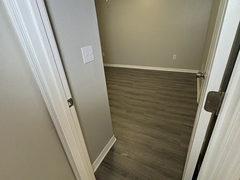 2707 Lantern Hill Ave — Photo 12