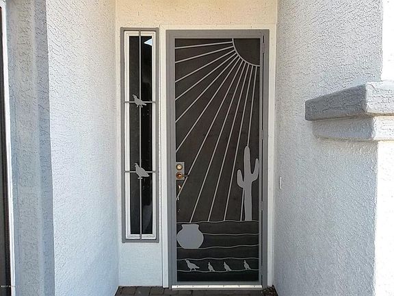 3rd image of 2204 E Falcon Vista Dr