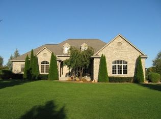 1051 Blue Ridge Dr, Clarkston, MI 48348