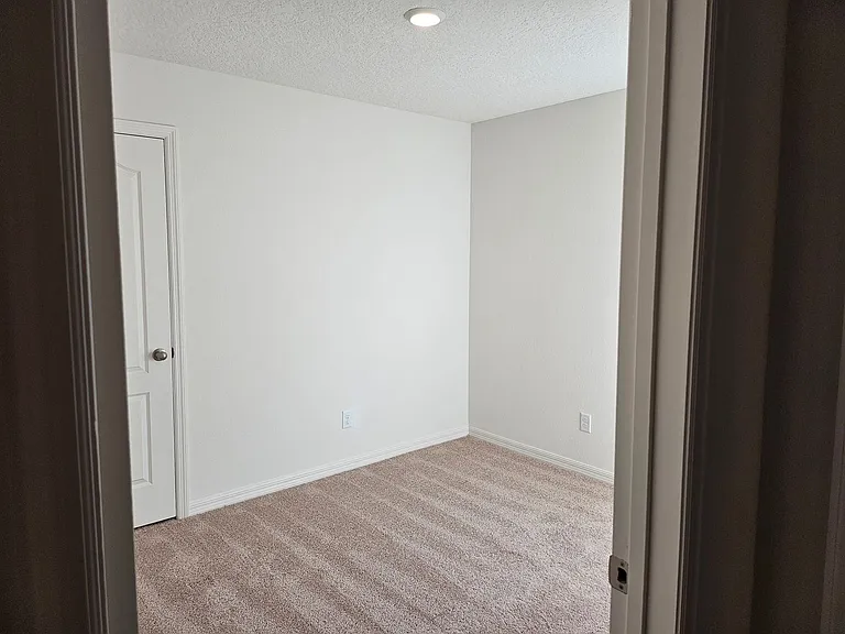 37 Privacy Ln — Photo 6