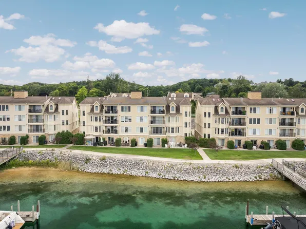 710 N Dockside Cir Unit F3, Suttons Bay, MI 49682