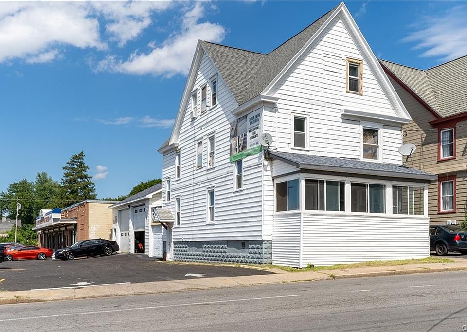 1st image of 109 E Brighton Ave #11