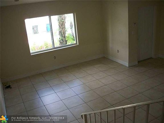 2nd image of 229 NW 14th Ave #229