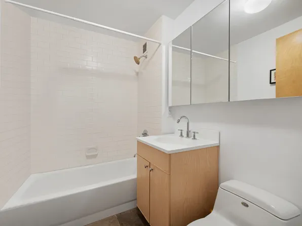 736 West 187th Street image 7 of 14