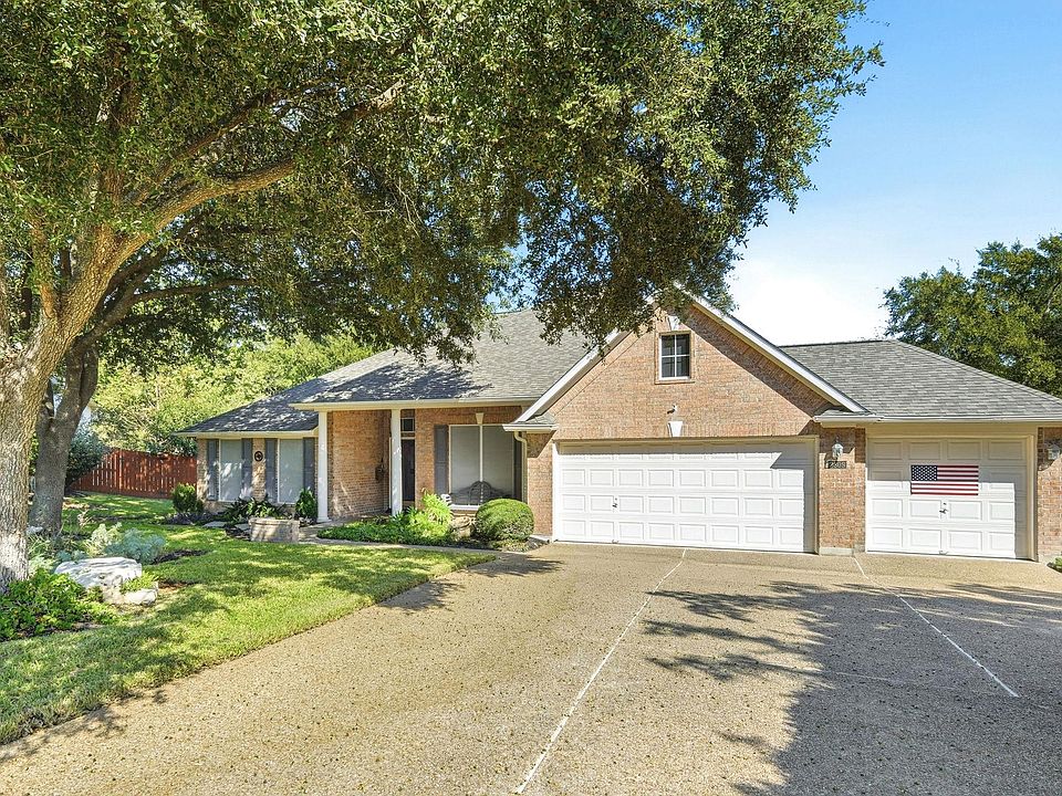 1st image of 2809 Loncola Ct