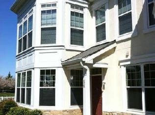 56 Barbican Way #P, Baltimore, MD 21208