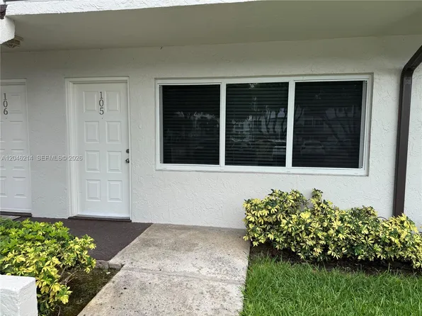 8695 NW 6th Ln #2-105, Miami, FL 33126