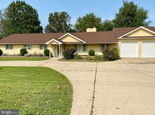 1505 Paper Mill Rd, Erdenheim, PA 19038