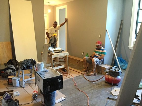 2nd image of 18 E 21st St APT F10