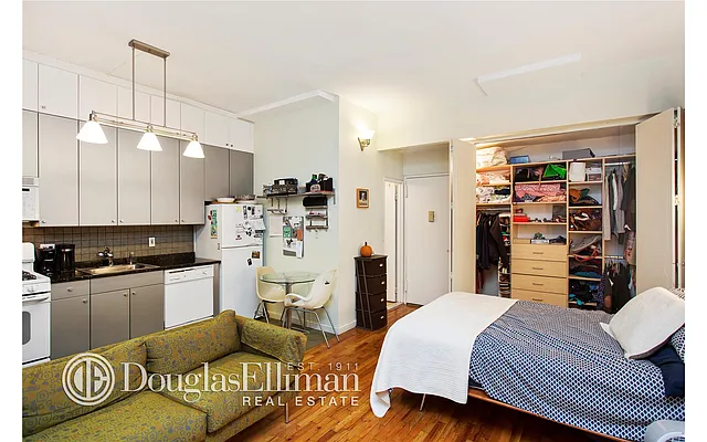 Rented by Douglas Elliman | media 9