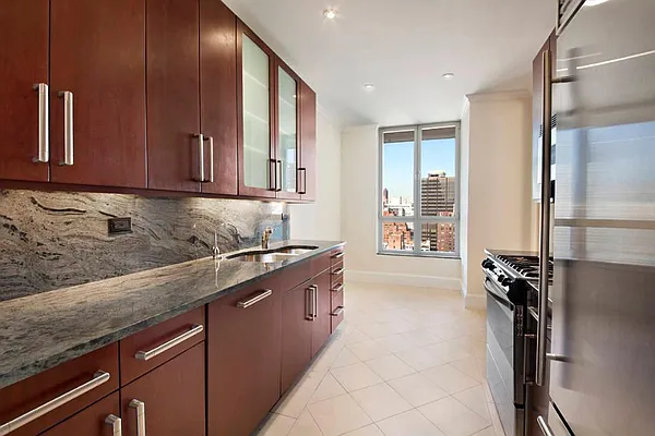 Rented by Town Residential | media 20