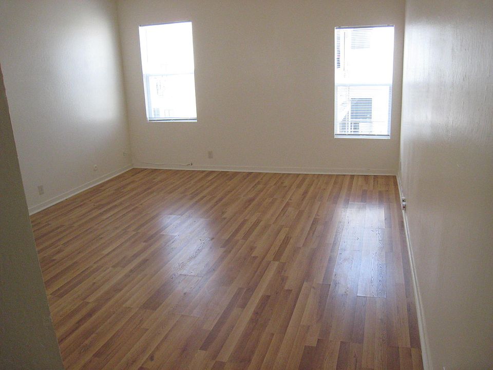 1st image of 1078 Howard St #303