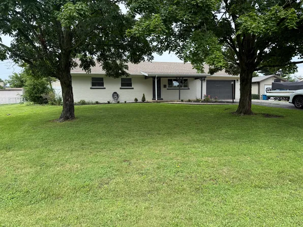 209 Hiawatha Trl, Georgetown, KY 40324
