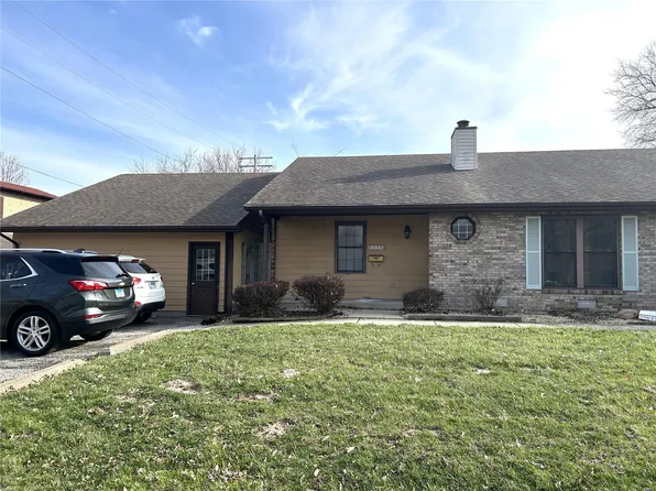 4516 Ammel St, Belleville, IL 62226