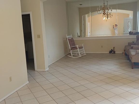 2nd image of 47 Cortez Ave #47