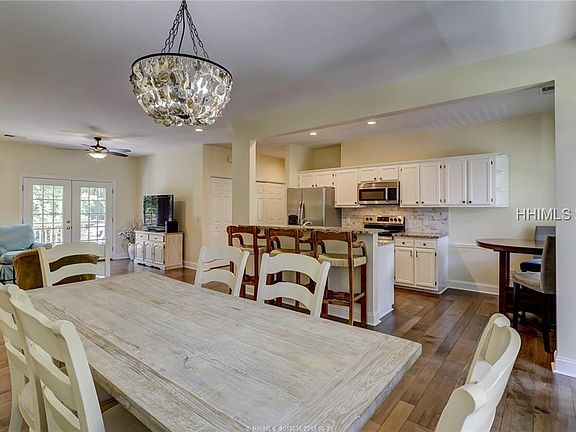 4th image of 72 Ashton Cove Dr