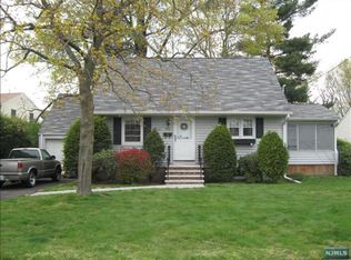 980 Pacific St, New Milford, NJ 07646