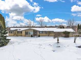 6800 Peck Rd, Lexington, MI 48450