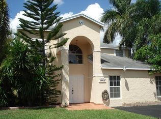 14419 SW 94th Ln, Miami, FL 33186