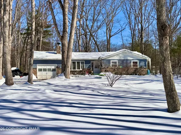 168 Terrace Dr, Stroudsburg, PA 18360