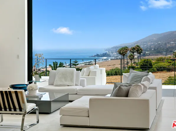 5963 Philip Ave, Malibu, CA 90265