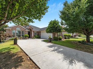 2833 Coyote Trl, Little Elm, TX 75068