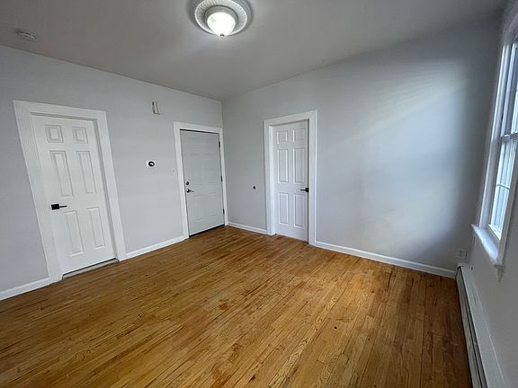 4th image of 1410 9th St #2
