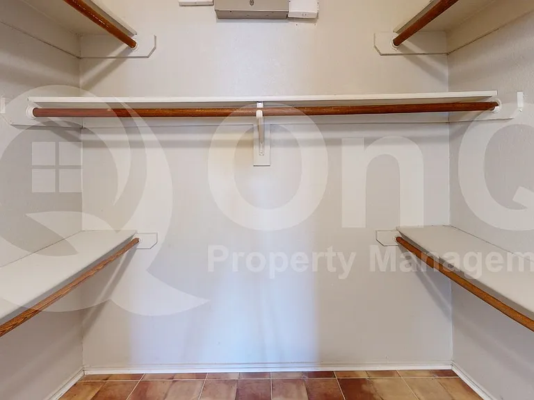 853 W Wintergreen Rd — Photo 17