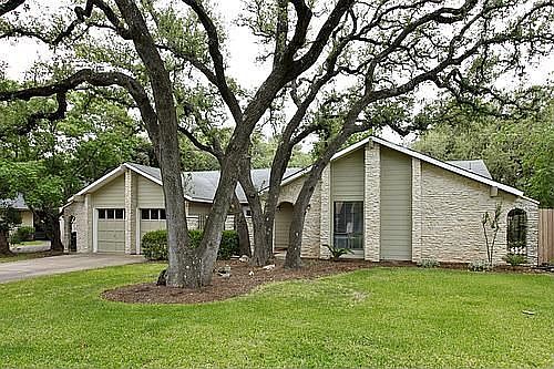 1st image of 6703 Woodcrest Dr