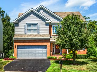 8802 Copper Leaf Way, Fairfax Station, VA 22039