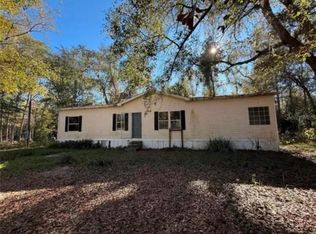 132 Pond Side Trl, Hawthorne, FL 32640