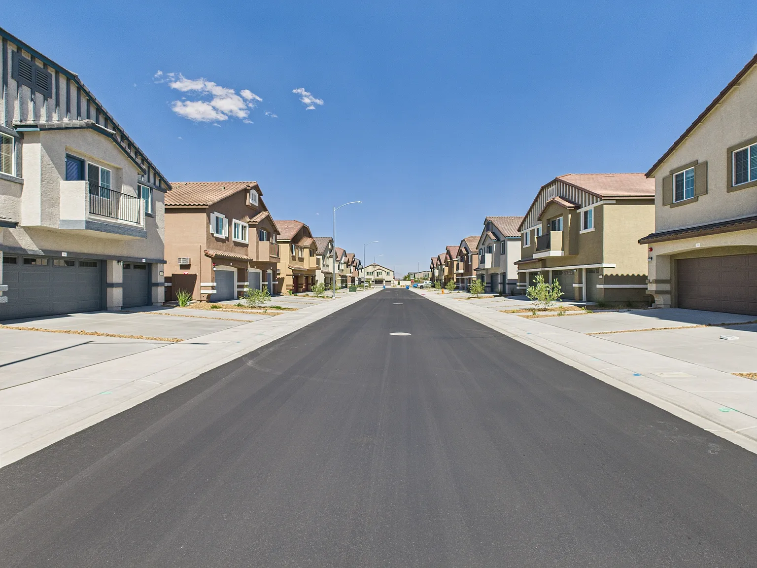 Elkhorn Pointe at Heartland — Photo 3