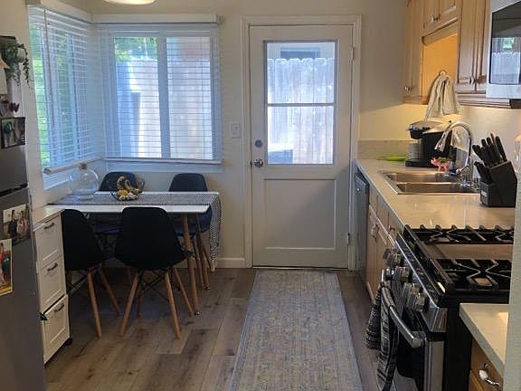 5th image of 1802 Haven Pl