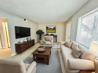 1401 Lazy Brk APT A, Tallahassee, FL 32301