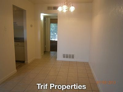 2nd image of 1318 Gardina APT 50