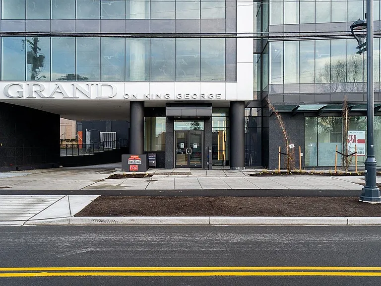 10750 135a St #4205 — Photo 2