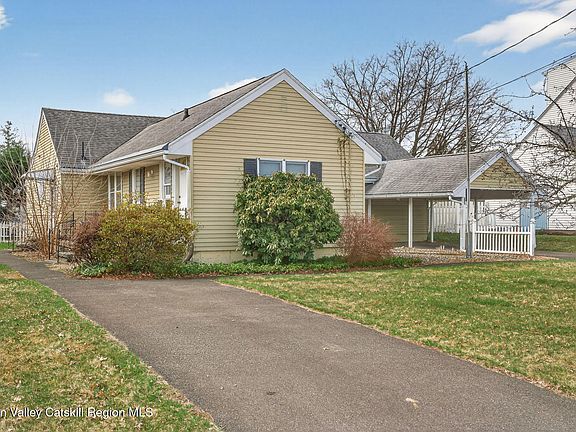 2nd image of 85 Harding Avenue