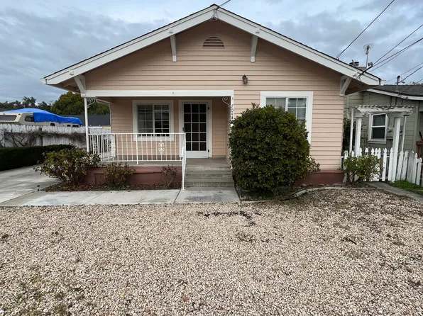 704 4th St, San Juan Bautista, CA 95045