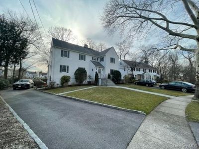 28 Parkway Cir, Mount Vernon, NY, 10552