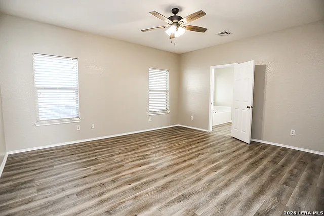 305 Maple Way — Photo 17