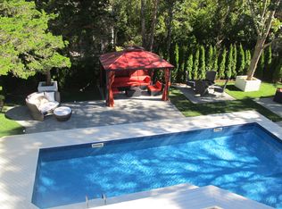 6 Hawthorne Rd, Southampton, NY 11968