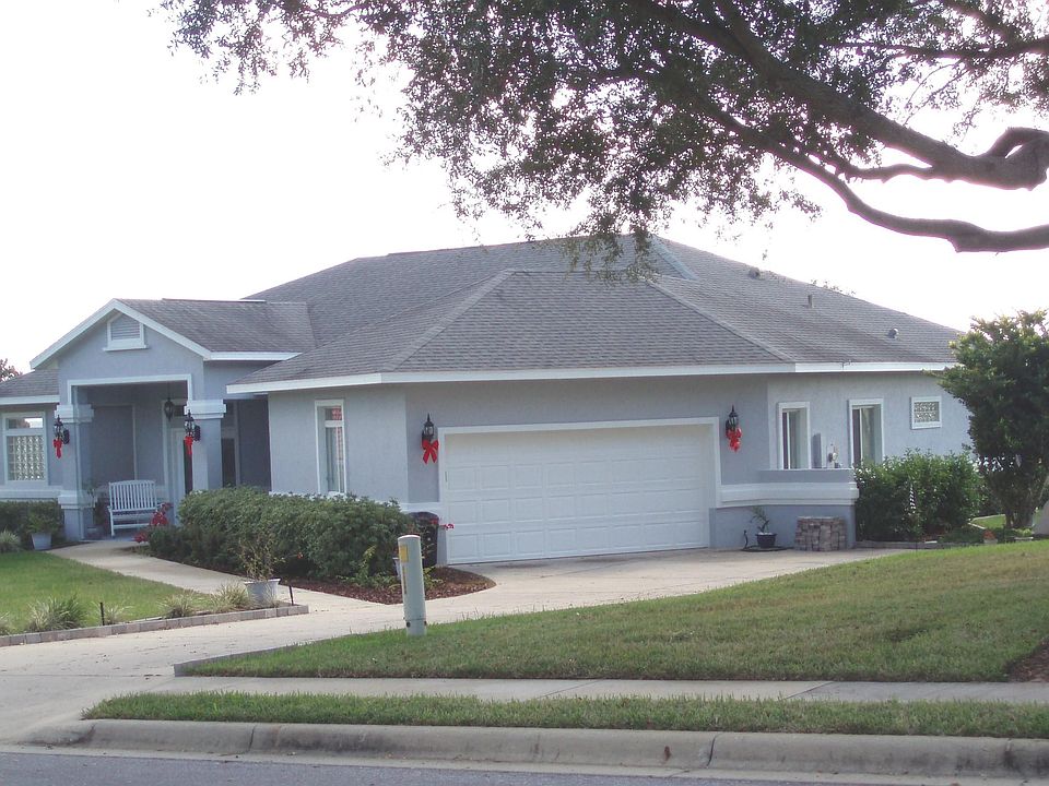 Custom Harbor Hills view home!