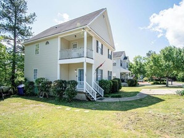 109 Charleston Row Blvd